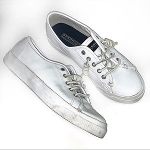 Sperry white leather lace up sneakers women’s size 7